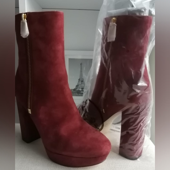✨New Michael Michael Kors Frenchie Platform Bootie, Brandy - Picture 5 of 8